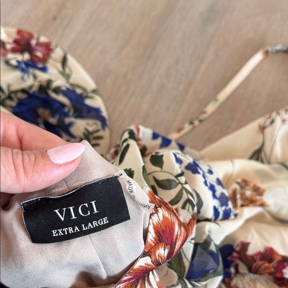 Vici Floral Mini Dress - Blue and Cream - Picture 5 of 5